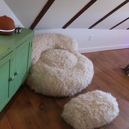 Creative Private Attic 1Br Suite Honey Brook Exteriör bild